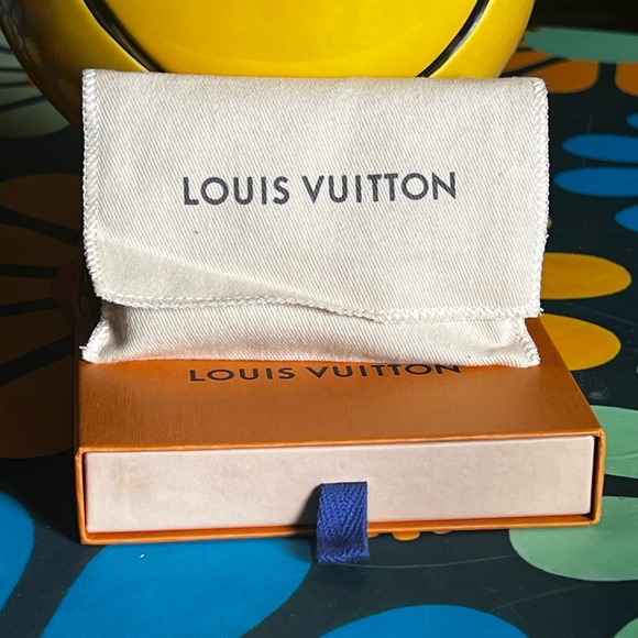 LOUIS VUITTON DAMIER GRAPHITE 6 RING KEYHOLDER (FULL INCLUSION) - Picture 2 of 11